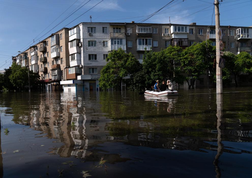 Kachowka-Dammbruch: EU mobilisiert Notvorräte und stellt Mittel für Krisenreaktion bereit