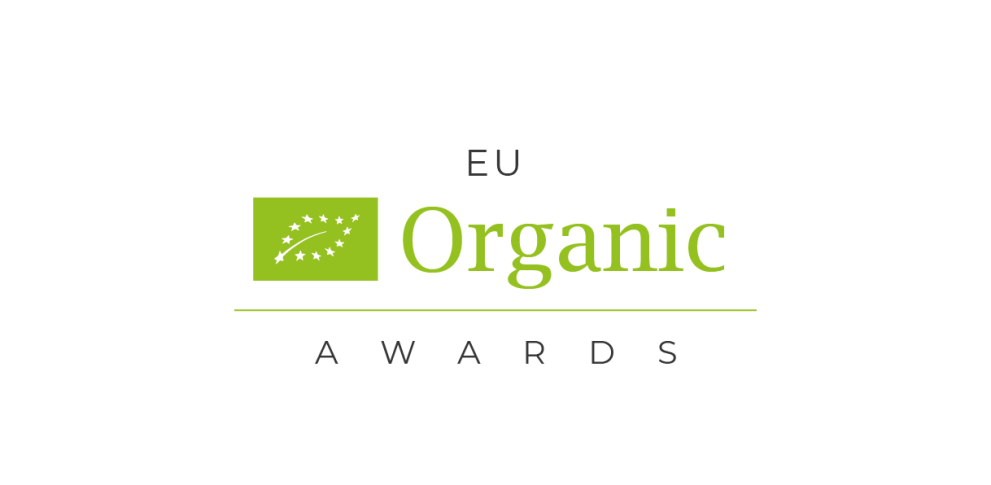 Logo EU organics awards black and green writing on white background