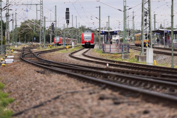 Fast-track programme to help digitalise rail network 
