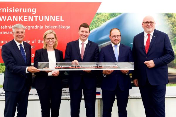 ÖBB: Bahn frei für den erneuerten Karawanken-Eisenbahntunnel